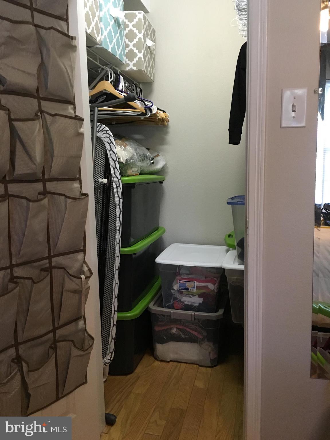 POINTE AT PARK CENTER - Residential Lease