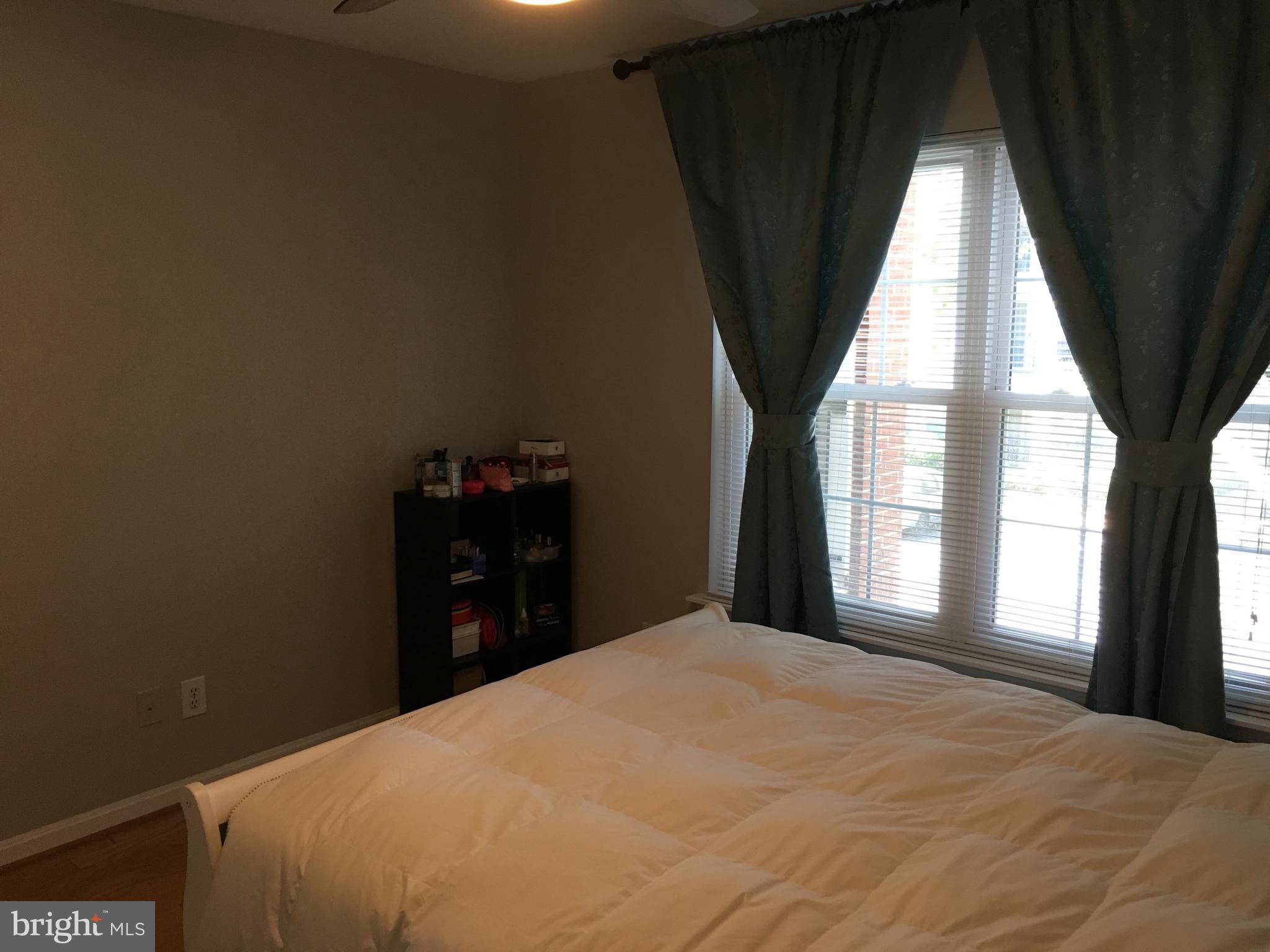 POINTE AT PARK CENTER - Residential Lease