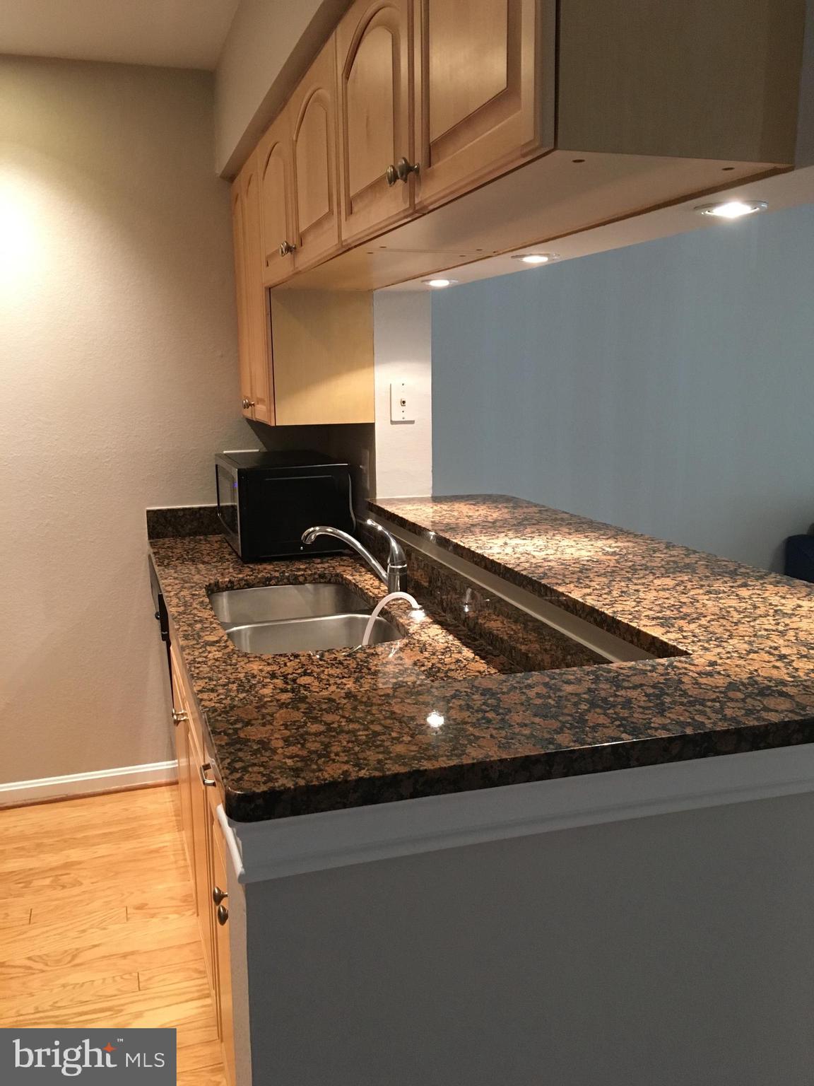 POINTE AT PARK CENTER - Residential Lease