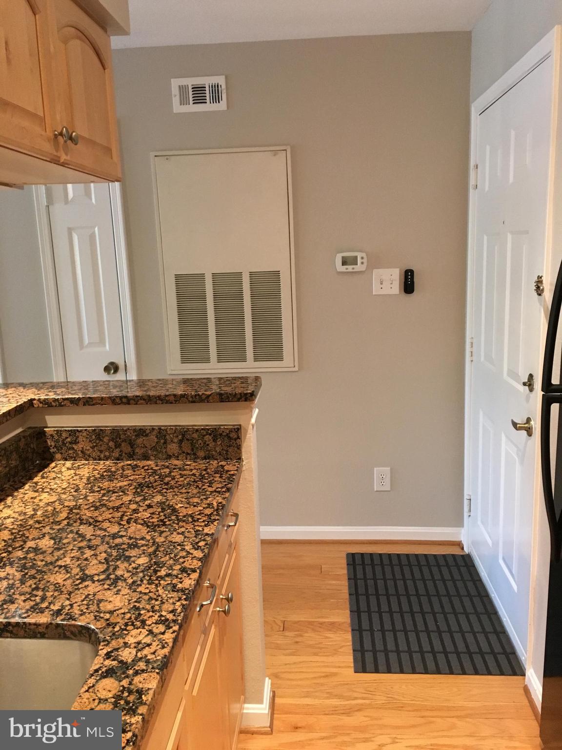 POINTE AT PARK CENTER - Residential Lease