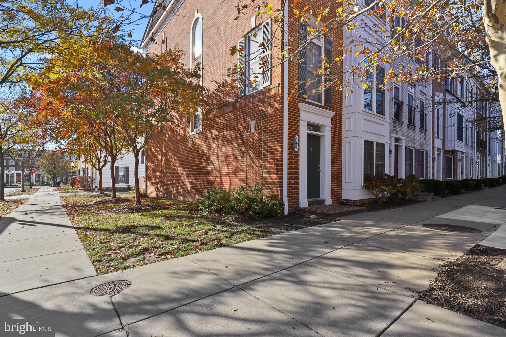 CAMDEN CROSSING - Residential