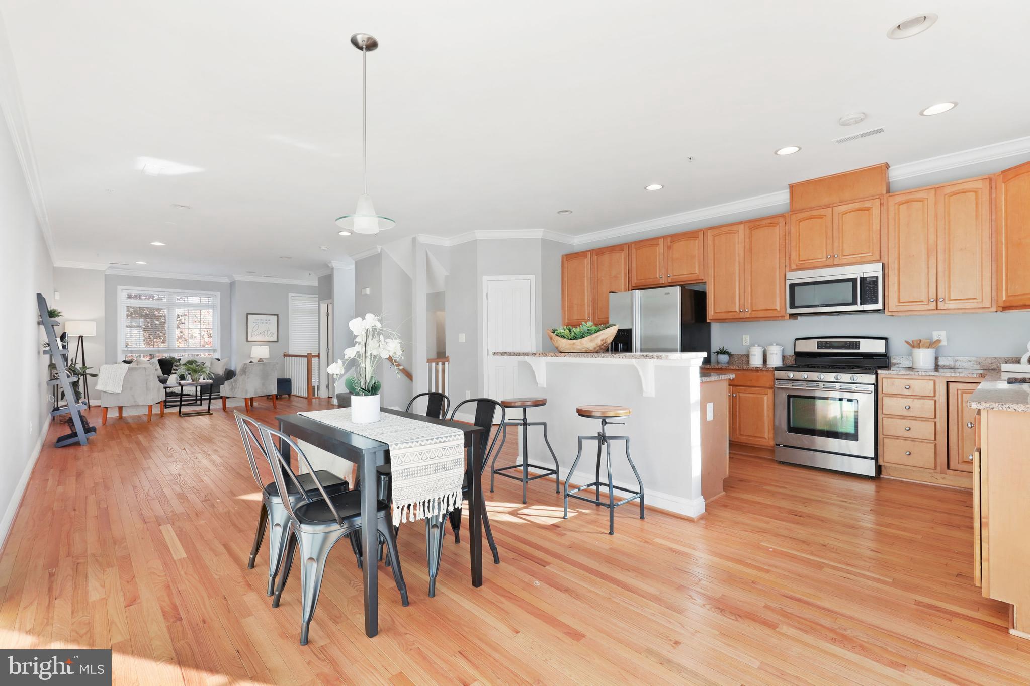 CAMDEN CROSSING - Residential