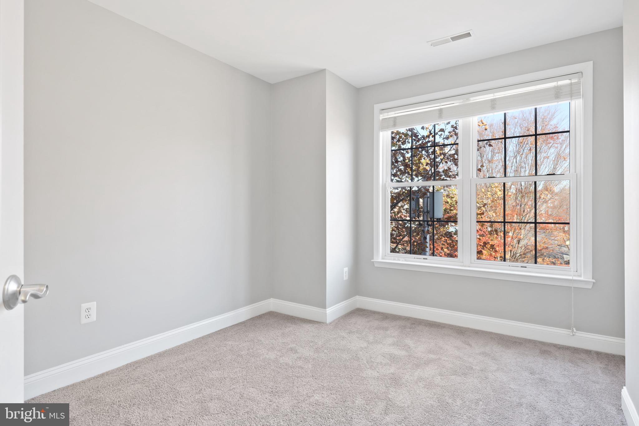 CAMDEN CROSSING - Residential