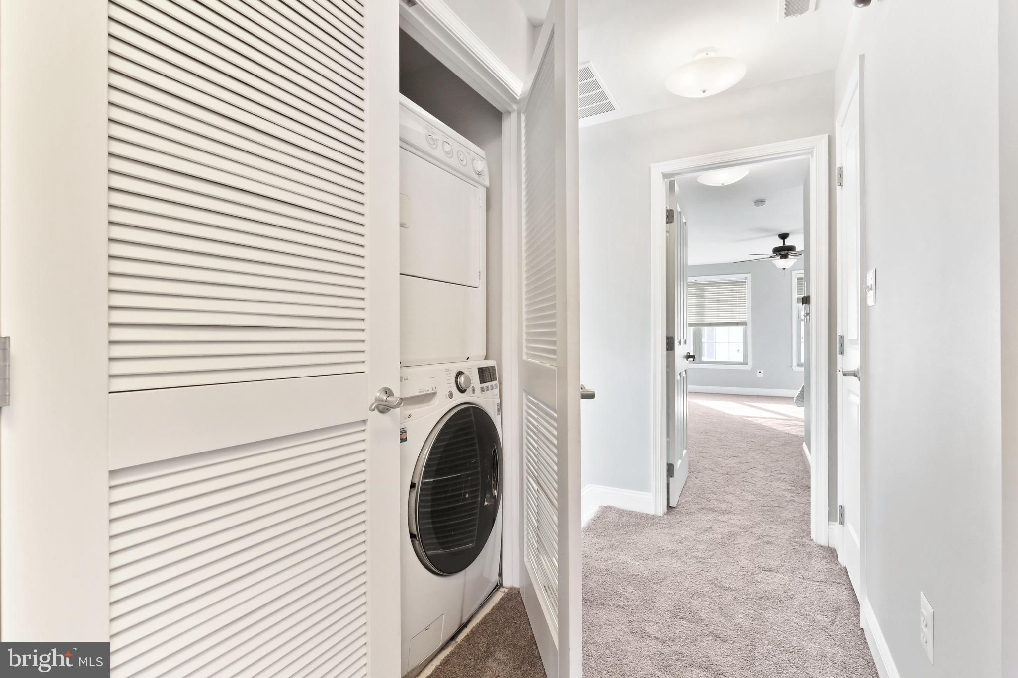 CAMDEN CROSSING - Residential