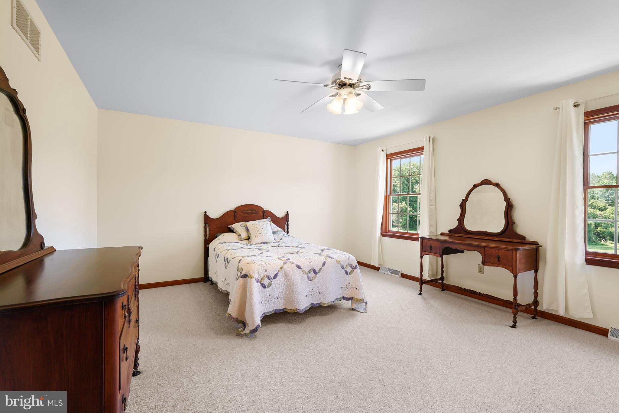 BATTERY POINT FARMS - Residential