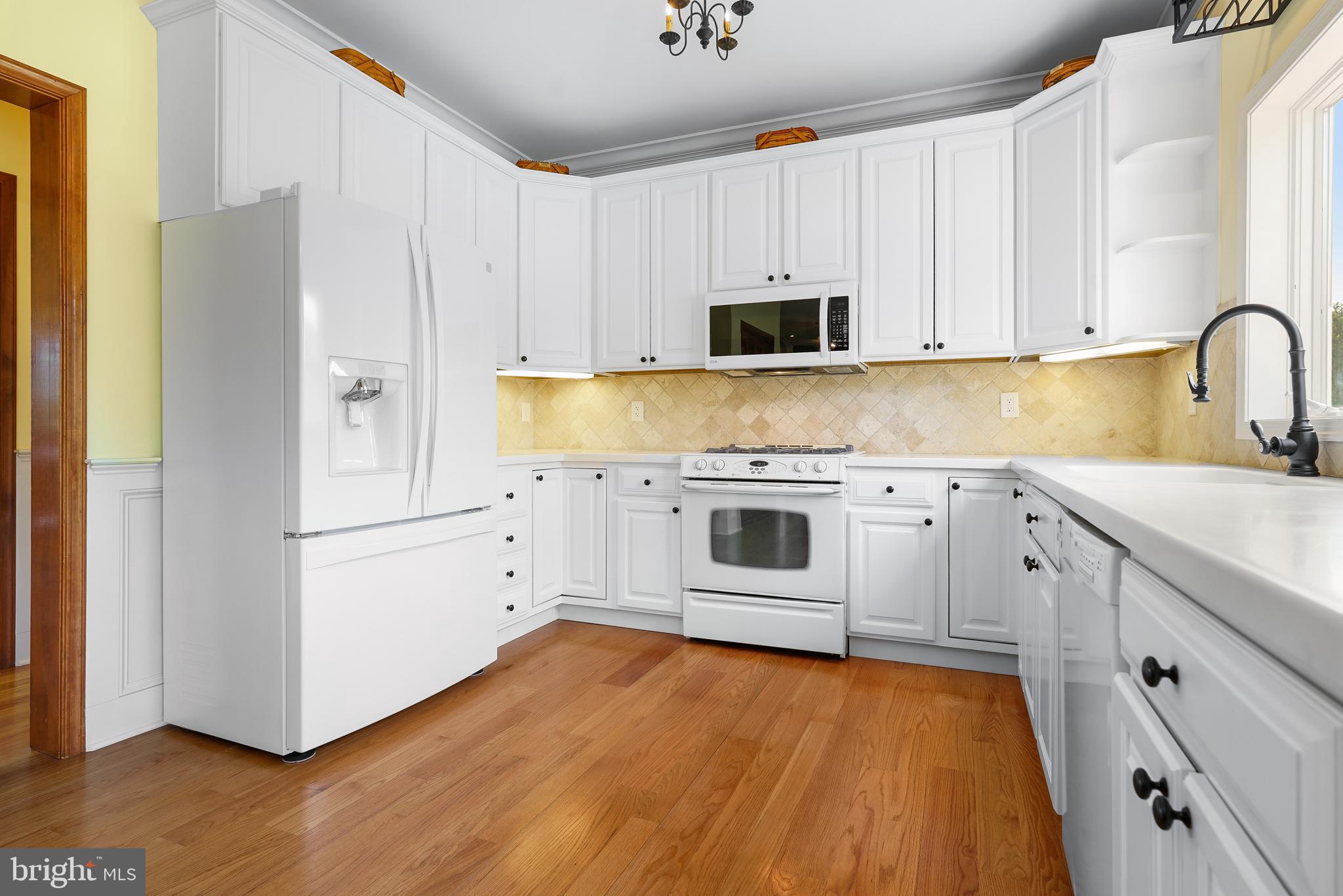 BATTERY POINT FARMS - Residential