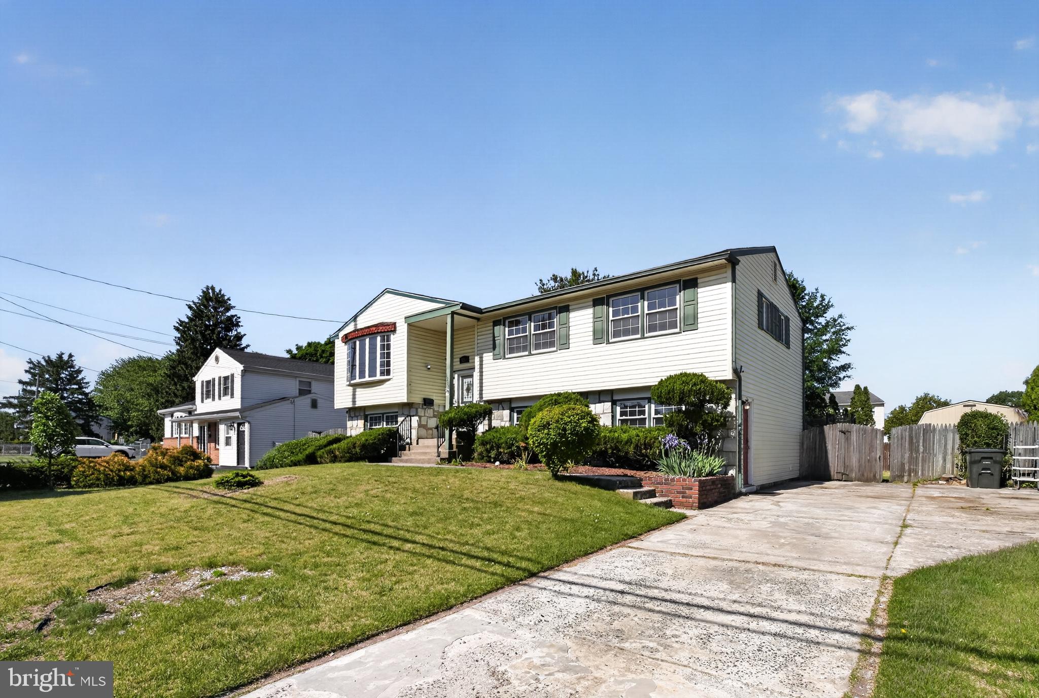 1210 SALEM ROAD