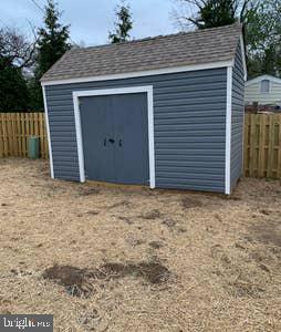 FAIRVIEW  BEACH - Residential Lease