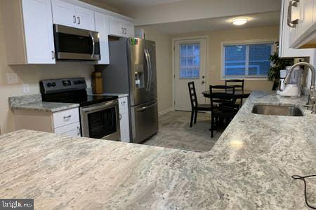 FAIRVIEW  BEACH - Residential Lease