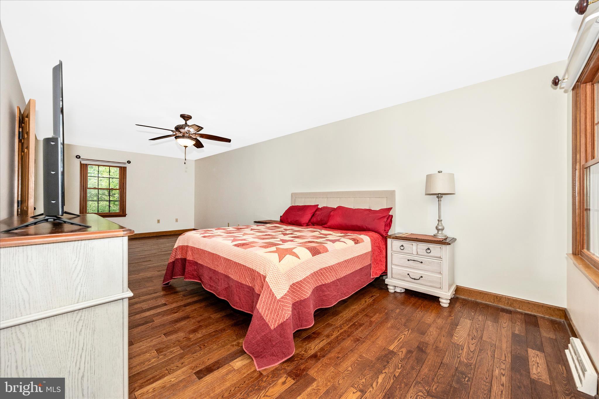 COLONIAL PARK EAST - Residential