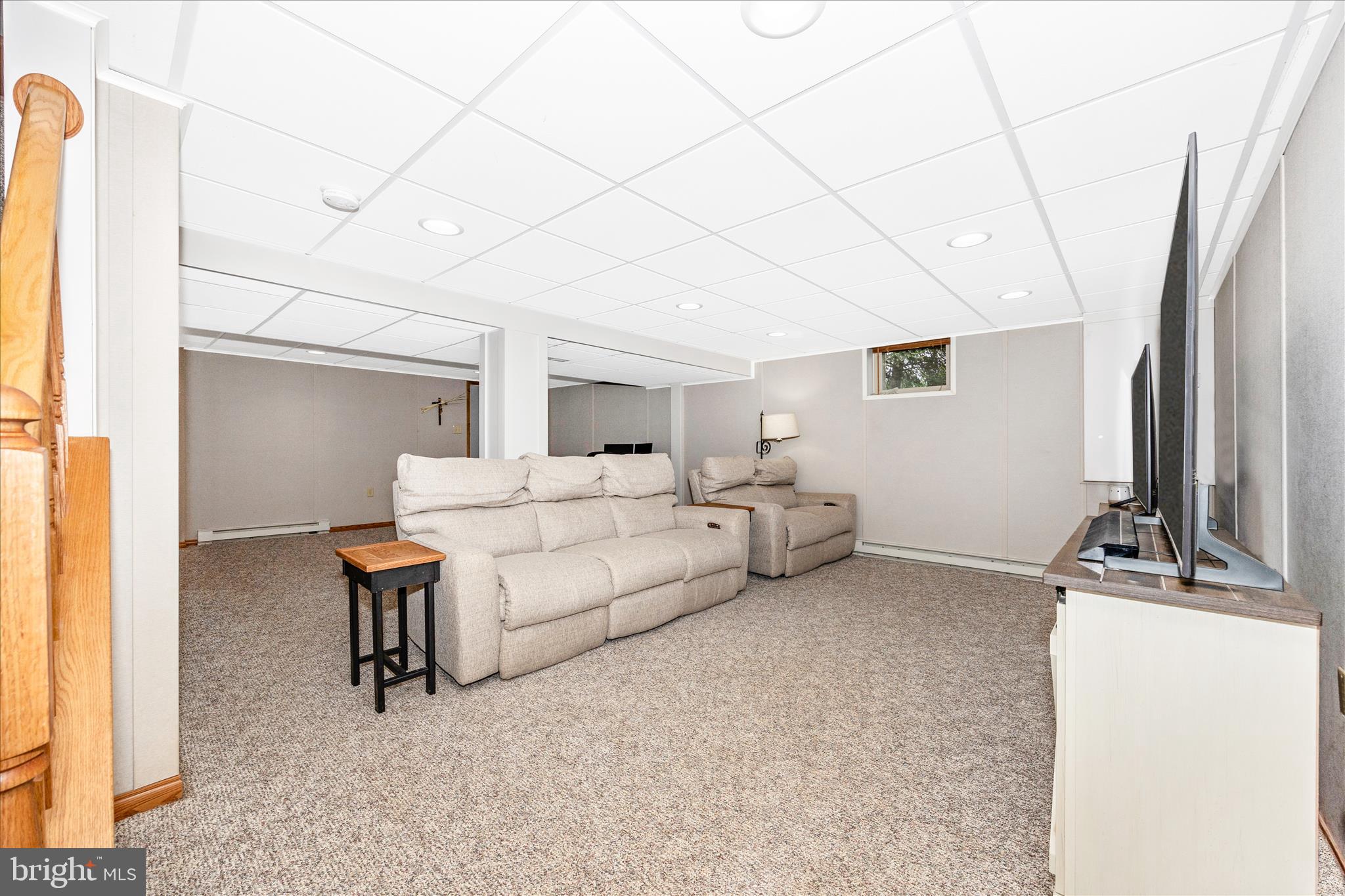 COLONIAL PARK EAST - Residential