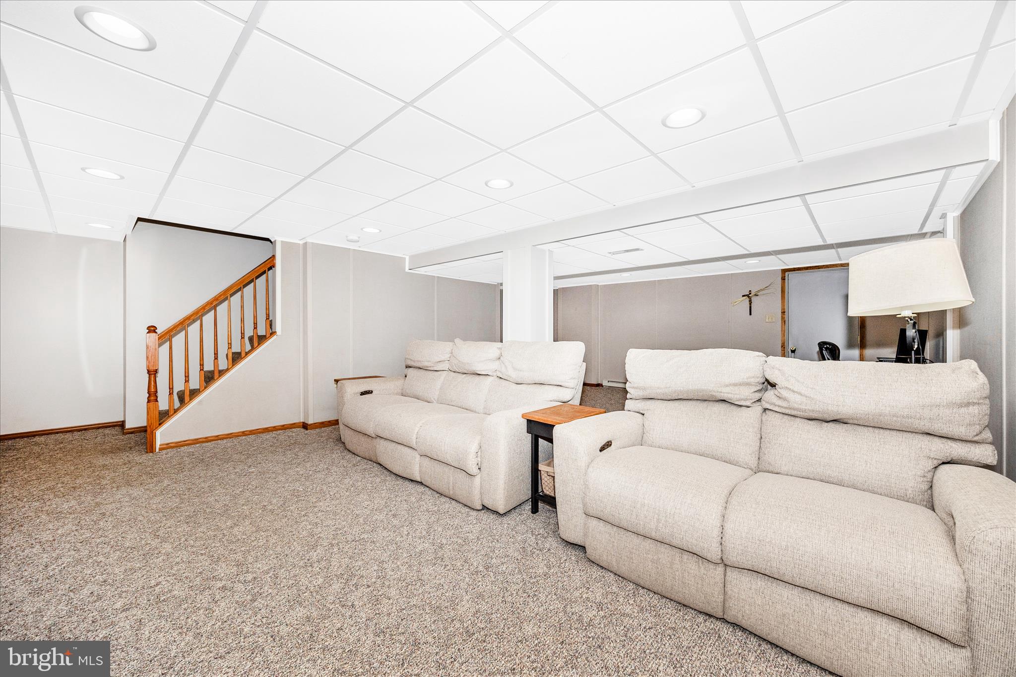 COLONIAL PARK EAST - Residential