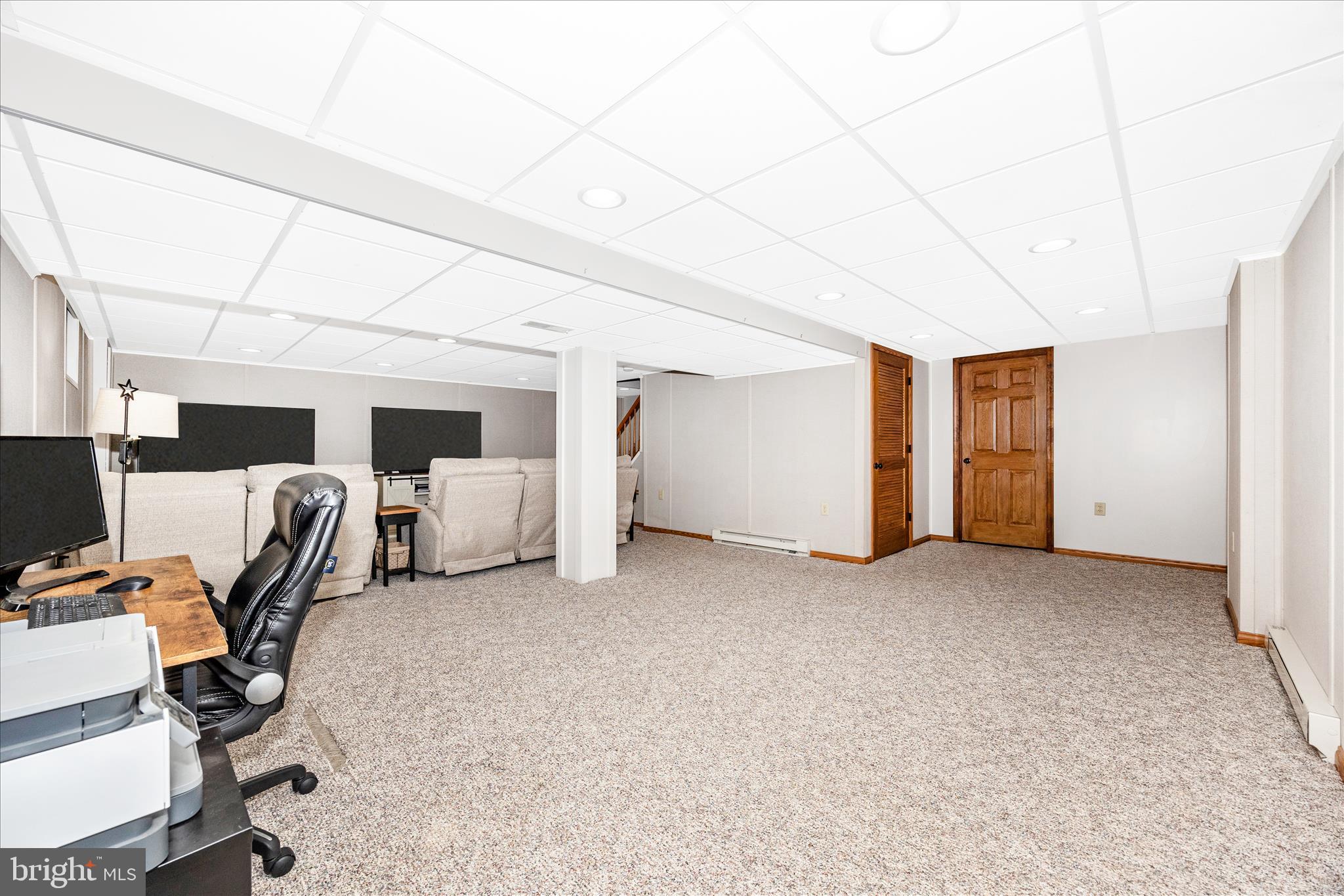 COLONIAL PARK EAST - Residential