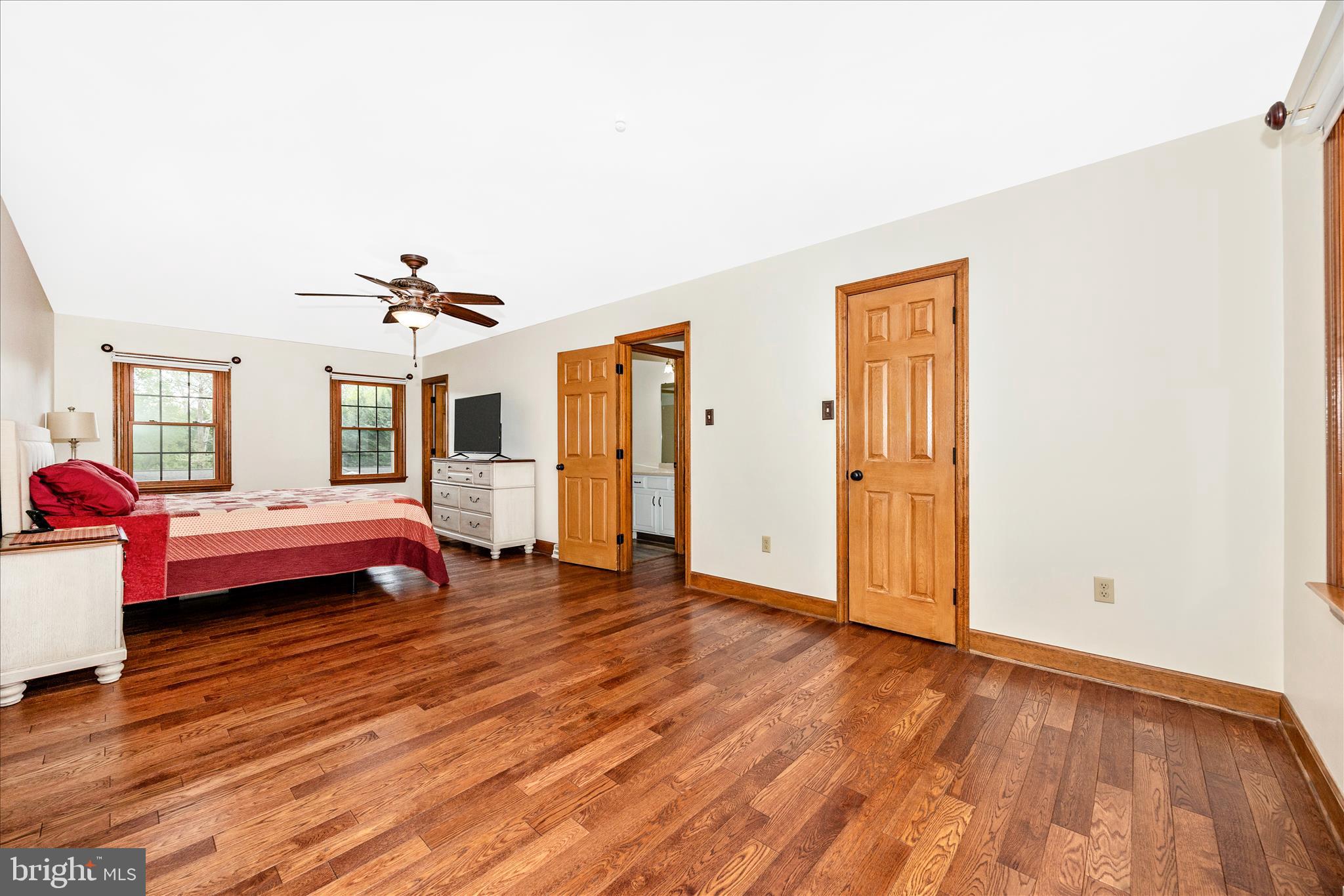 COLONIAL PARK EAST - Residential