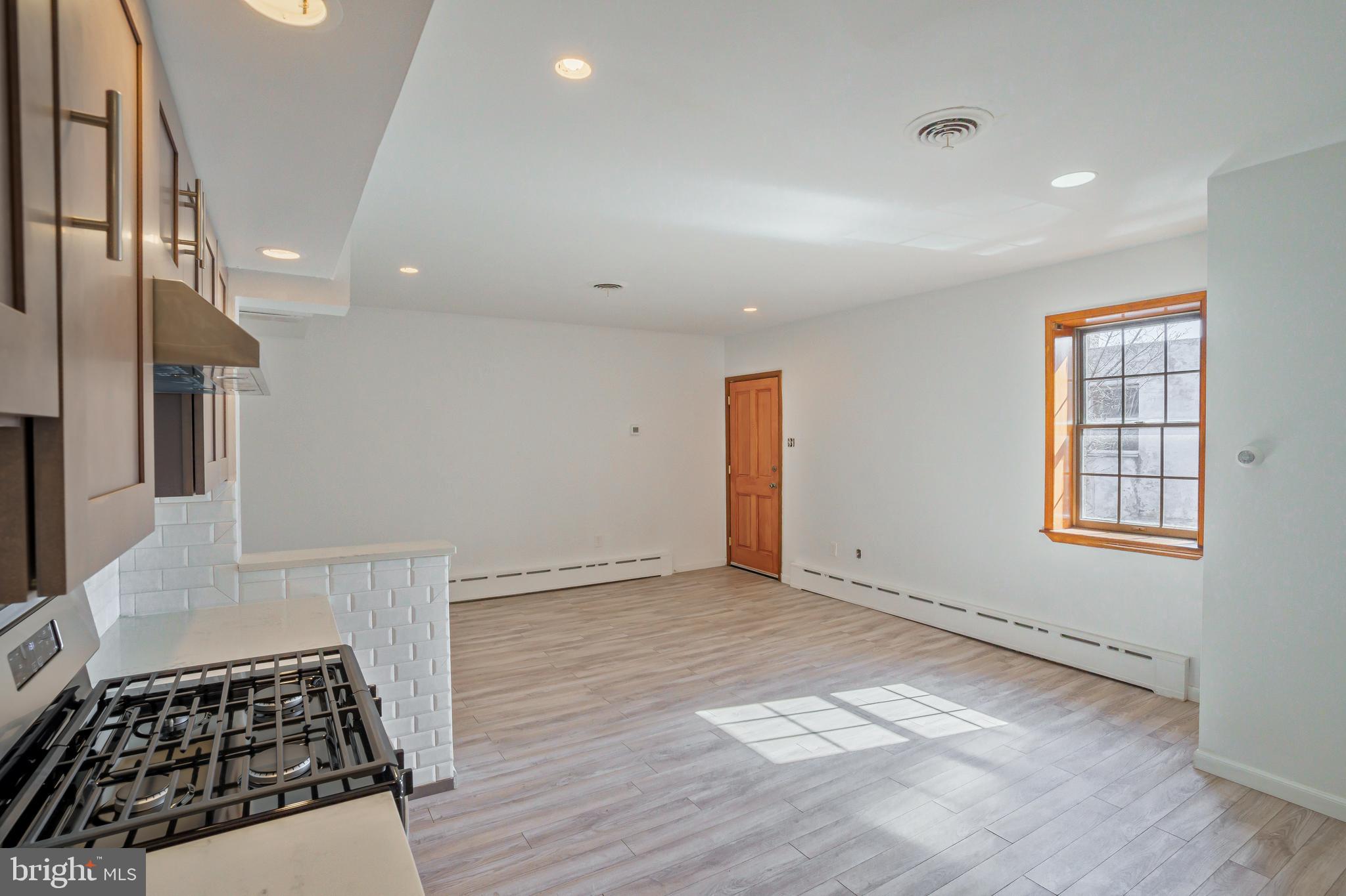 PASSYUNK SQUARE - Residential Lease