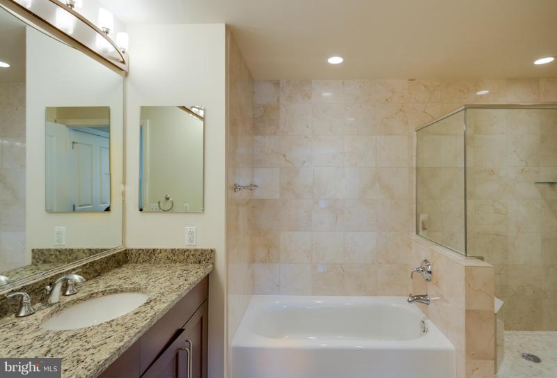 ONE PARK CREST - Residential Lease