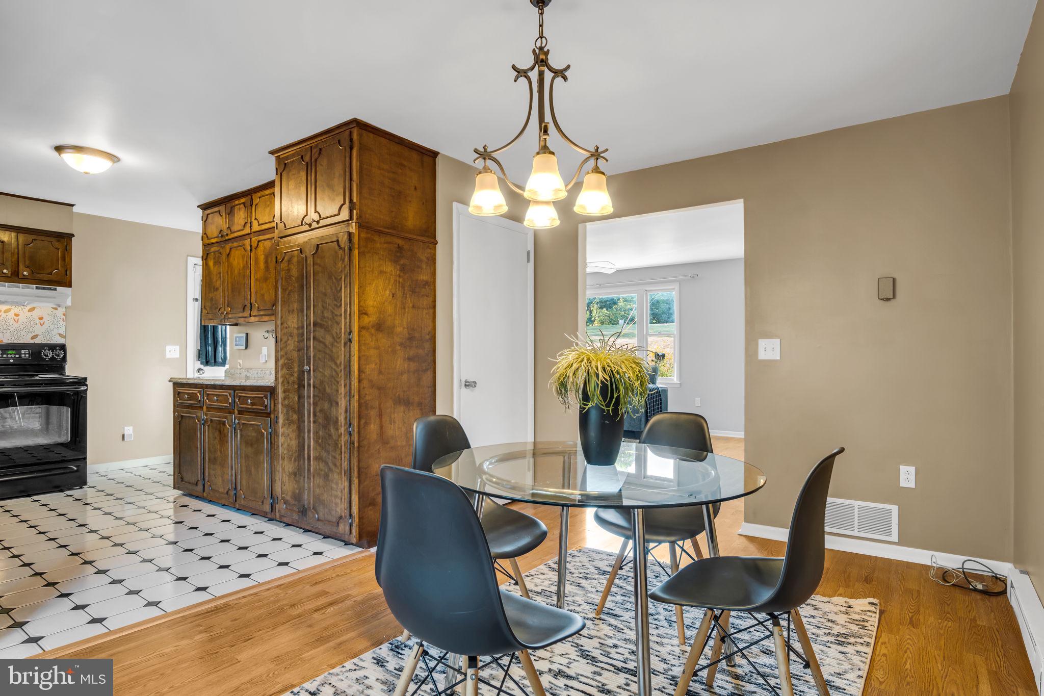 HODGES HEIGHTS - Residential