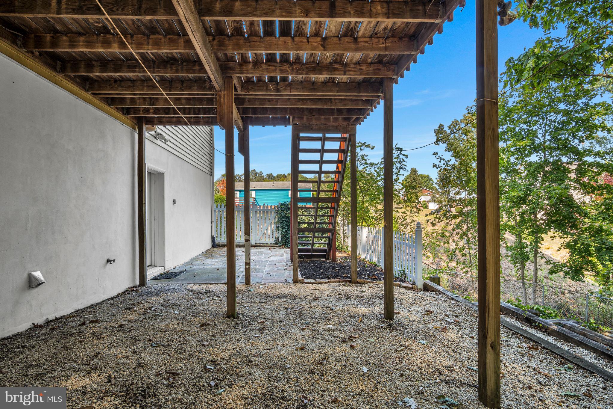 HODGES HEIGHTS - Residential