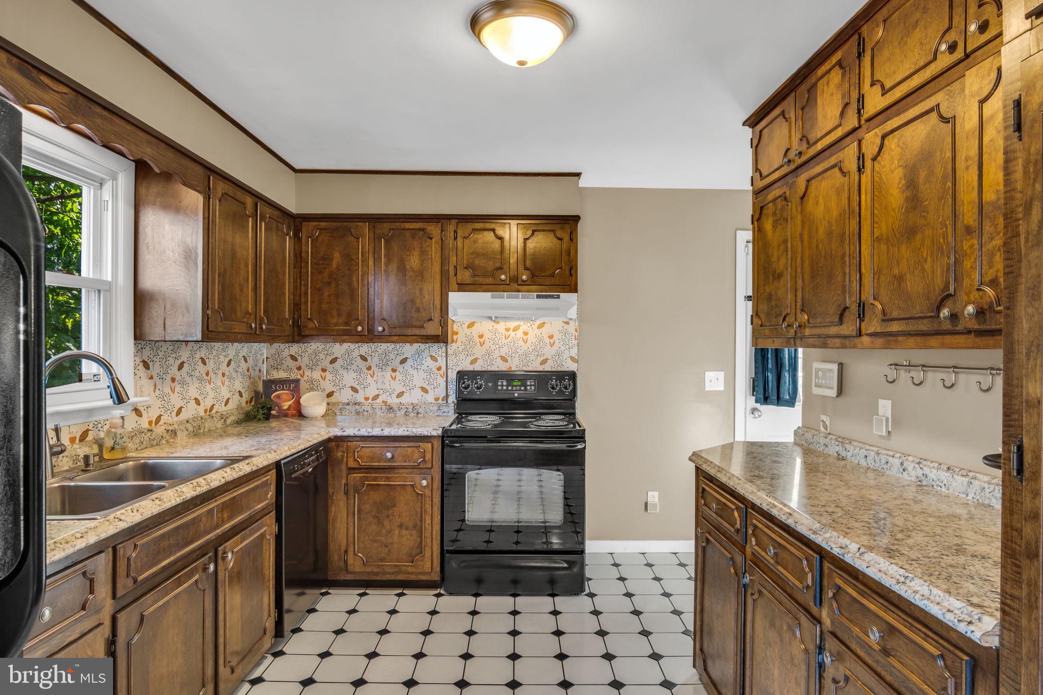 HODGES HEIGHTS - Residential