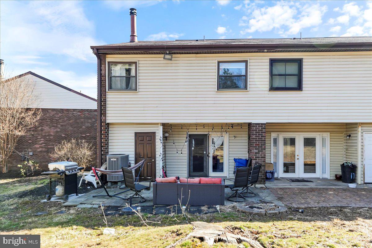 STONY BROOK - Residential