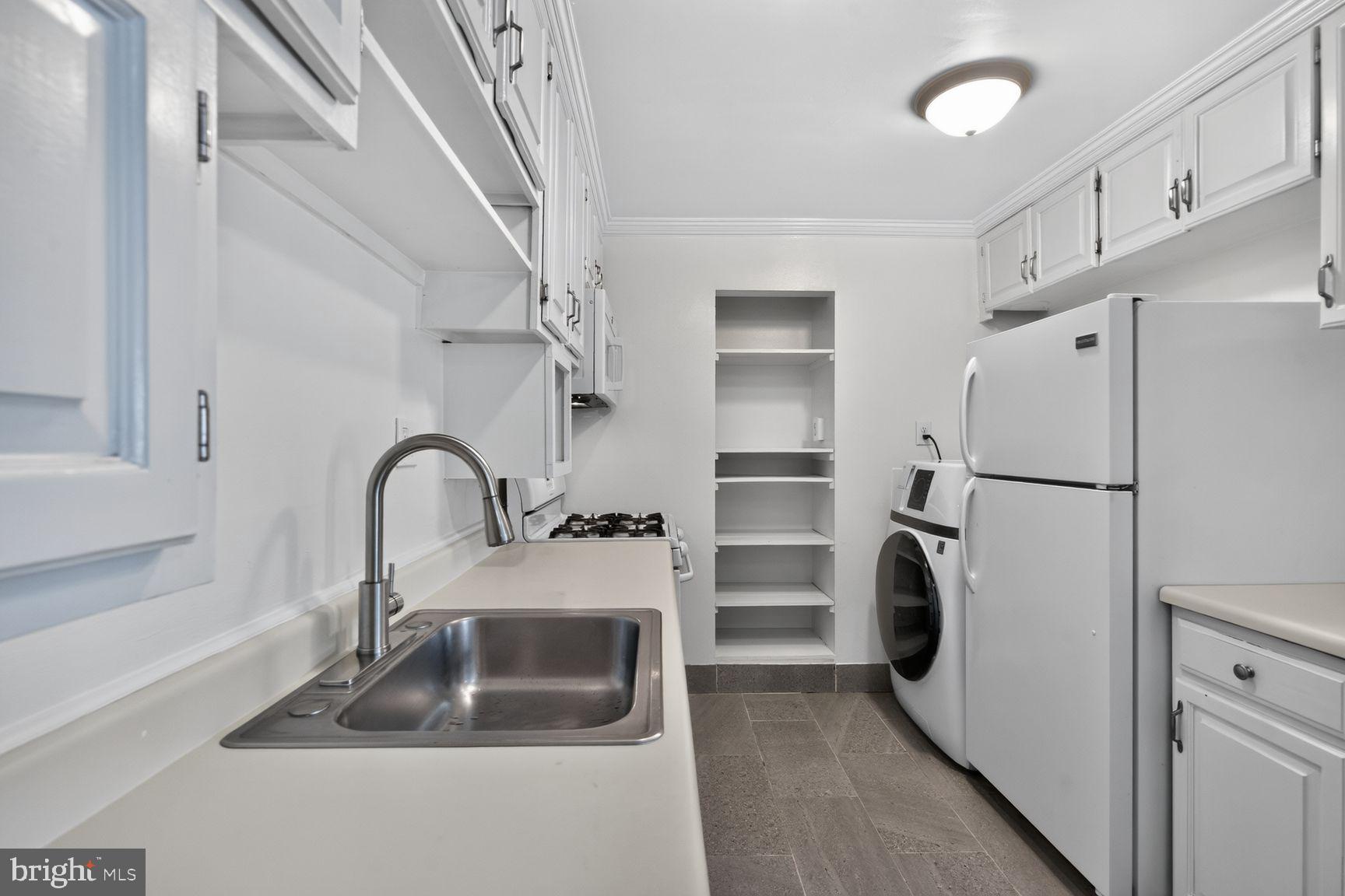 12711 GORDON BOULEVARD 12711