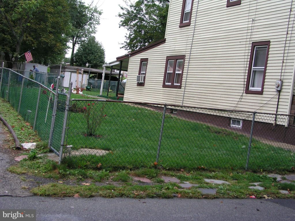 Photo of 4128 Welsh Road, PHILADELPHIA, PA 19136 (MLS # PAPH2132676)