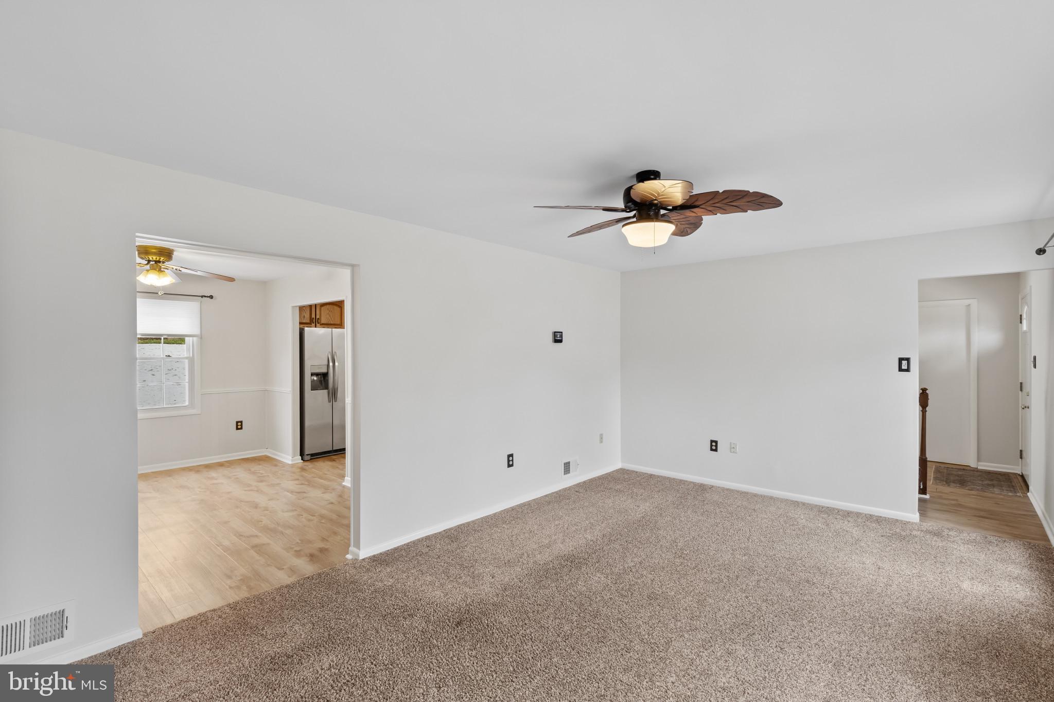 FOUR SEASONS ESTATES - Residential