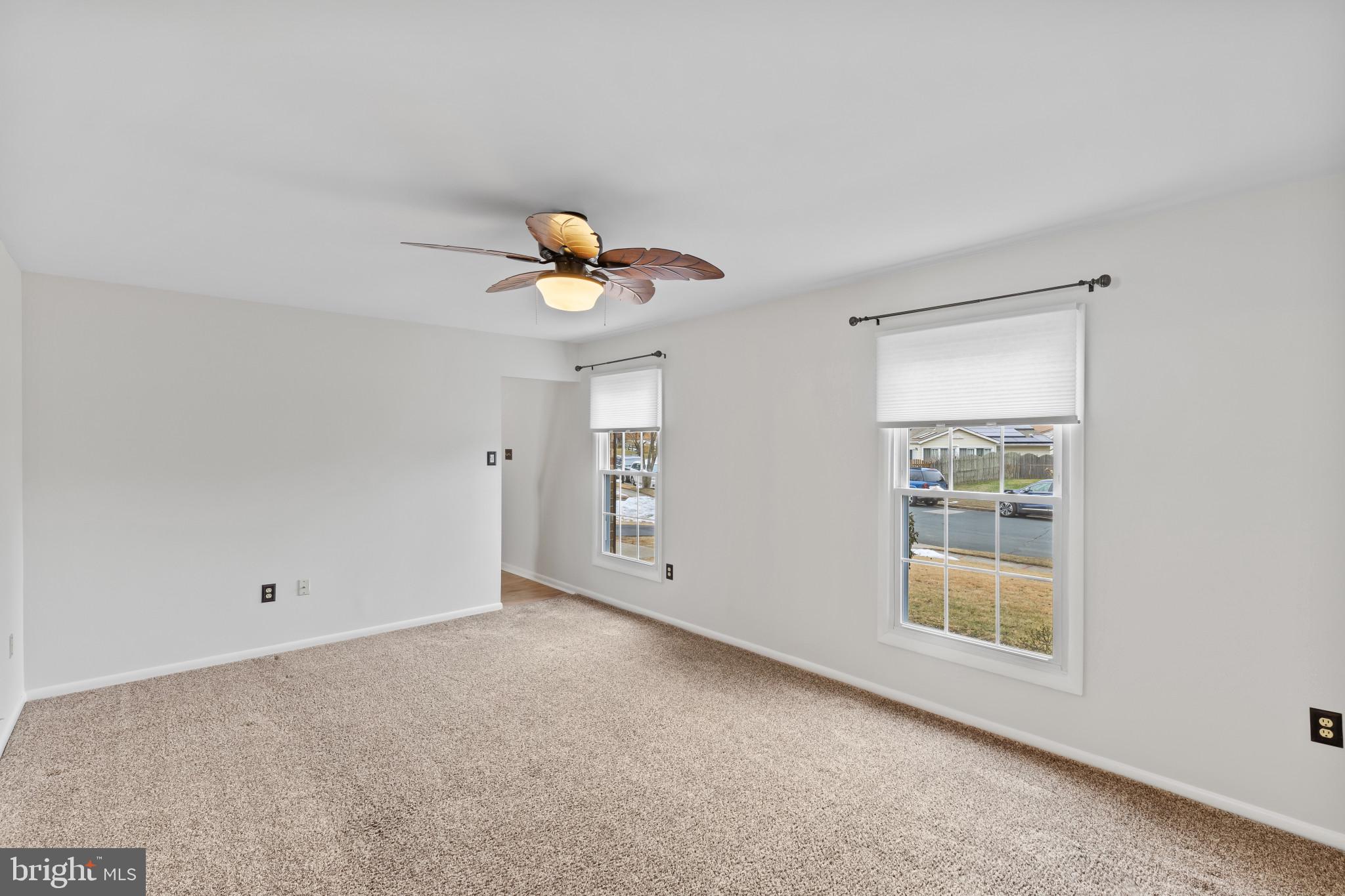 FOUR SEASONS ESTATES - Residential