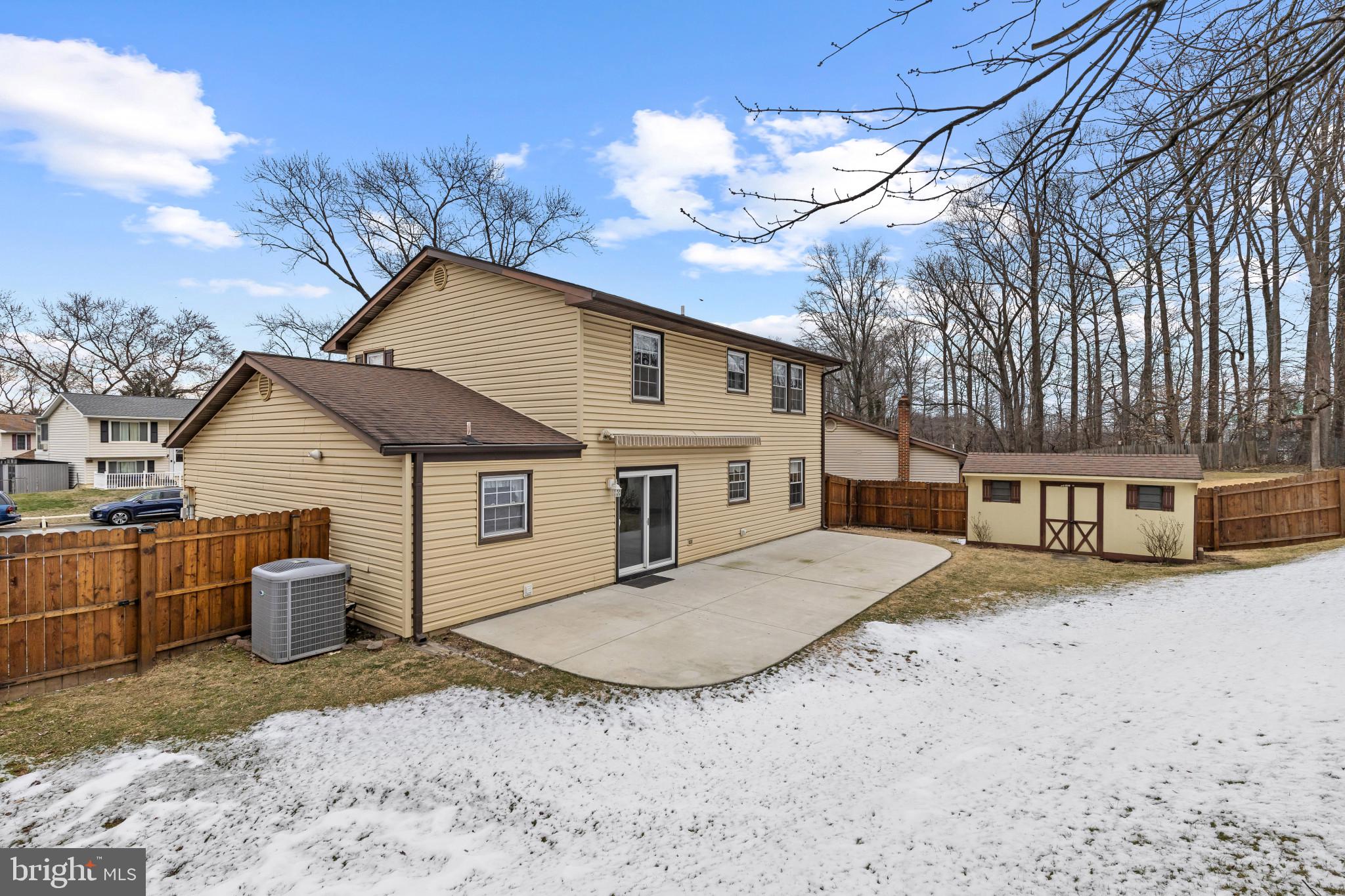 FOUR SEASONS ESTATES - Residential