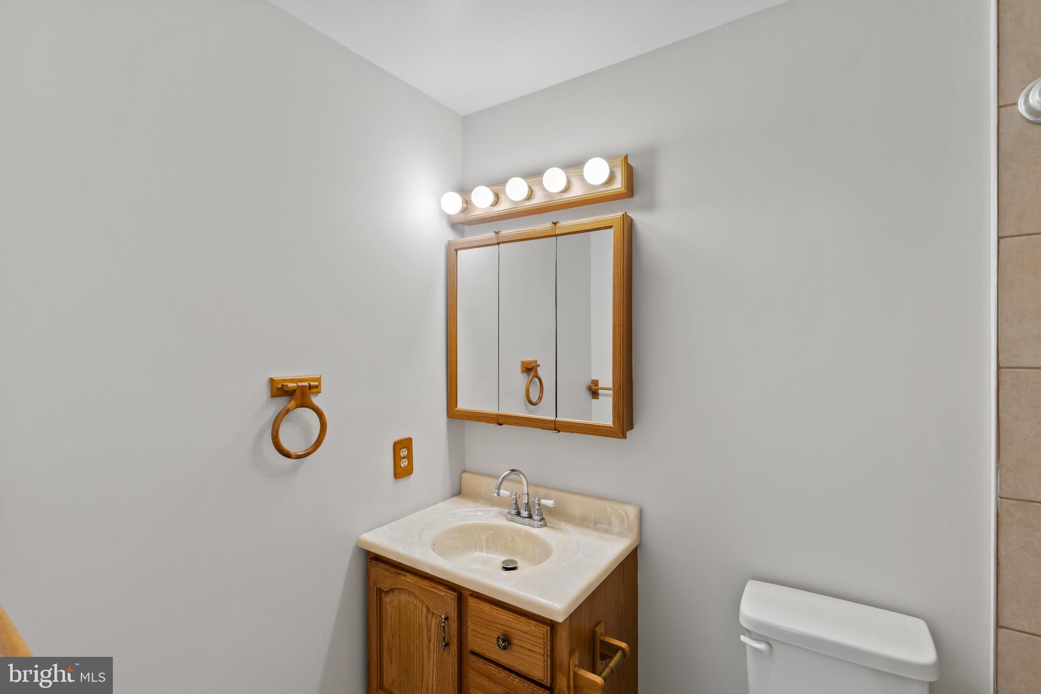 FOUR SEASONS ESTATES - Residential