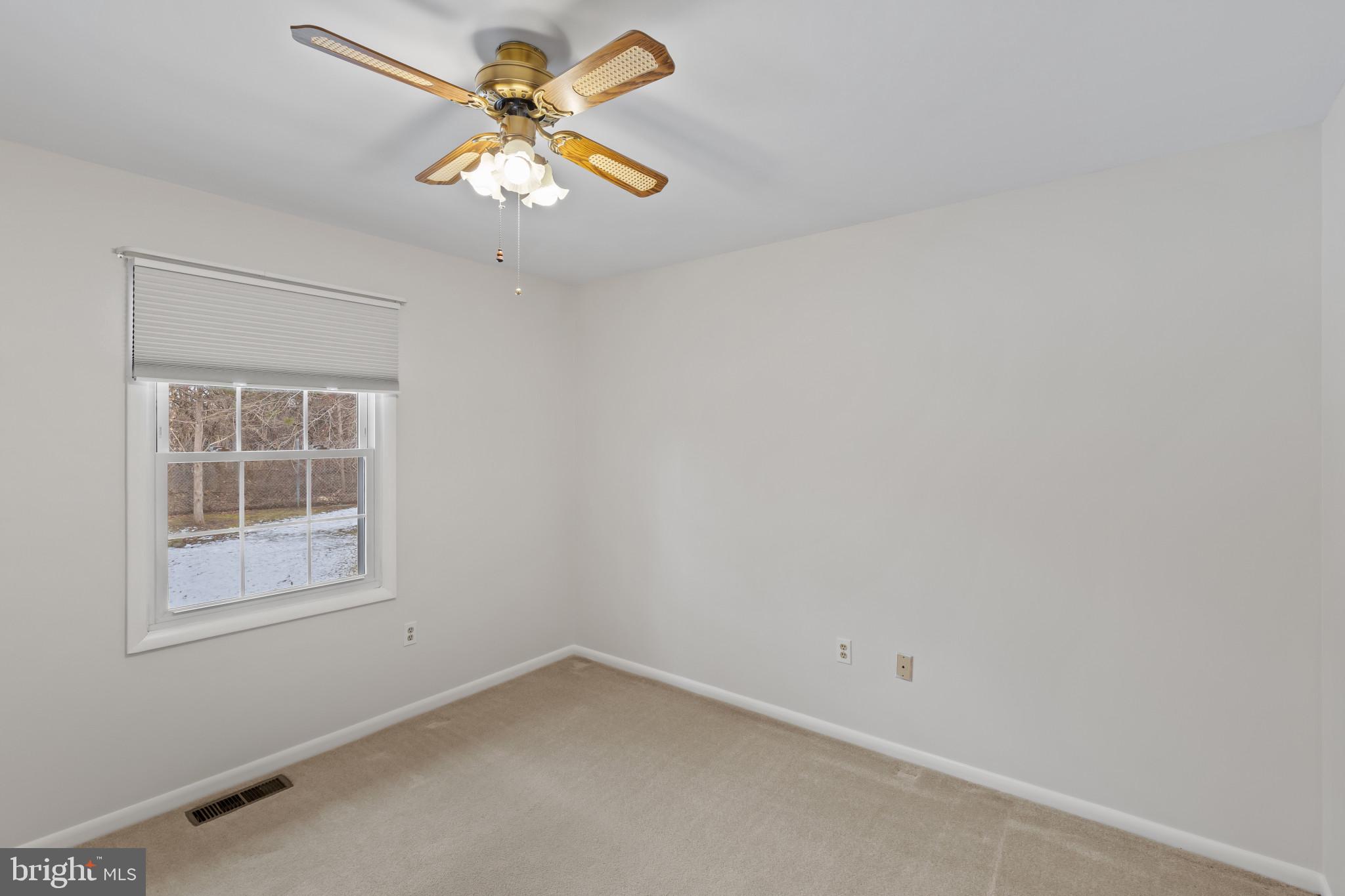 FOUR SEASONS ESTATES - Residential