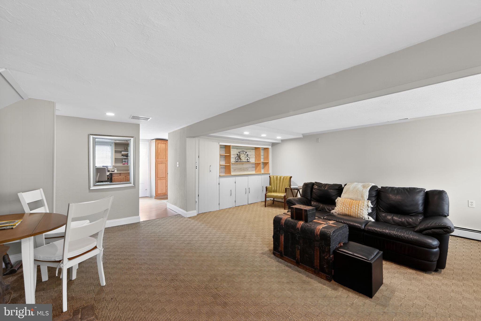 SAINT ALBANS - Residential