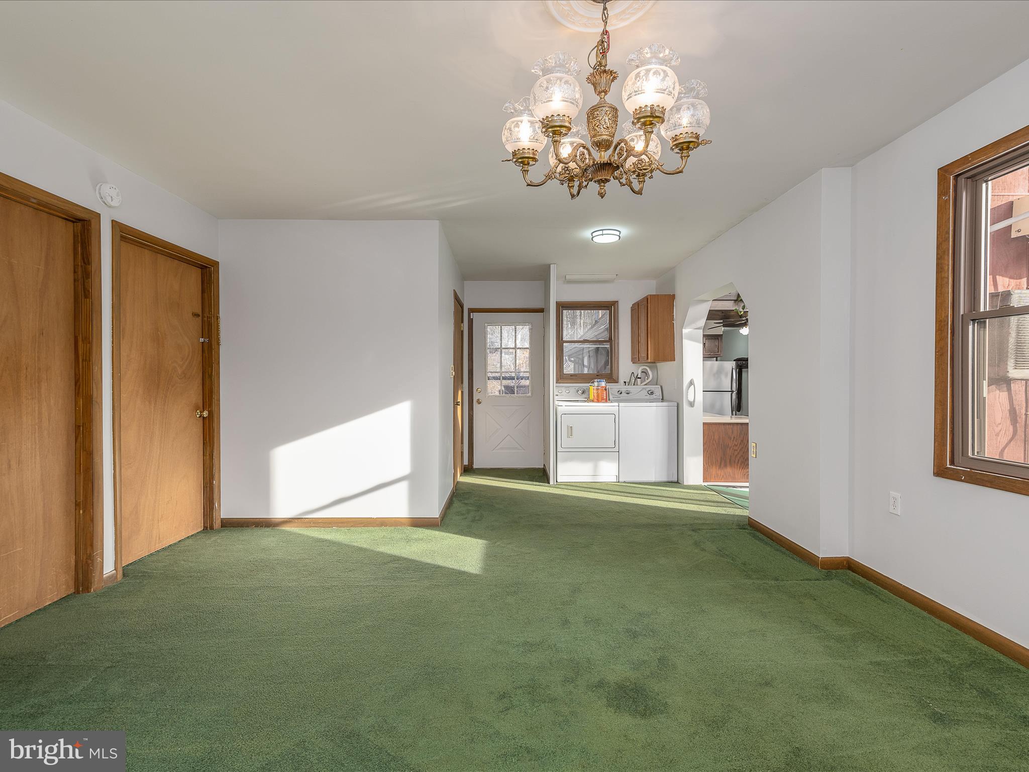 SLEEPY CREEK FOREST - Residential