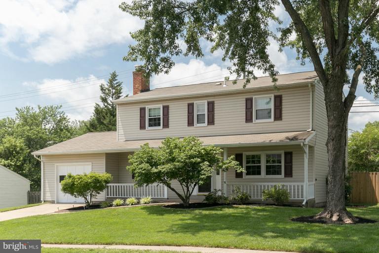 CRESTBROOK - Residential