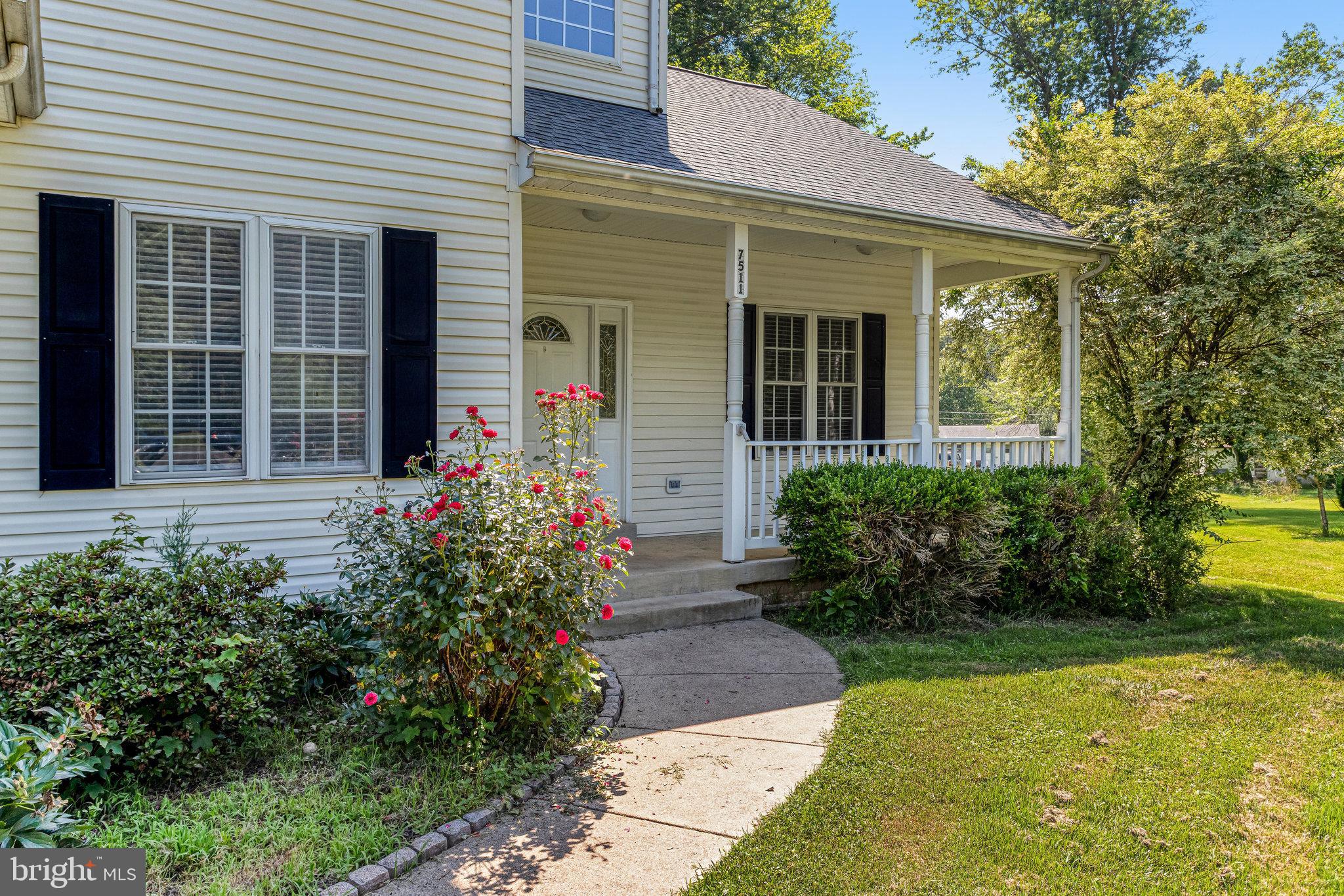 7511 MELTON COURT