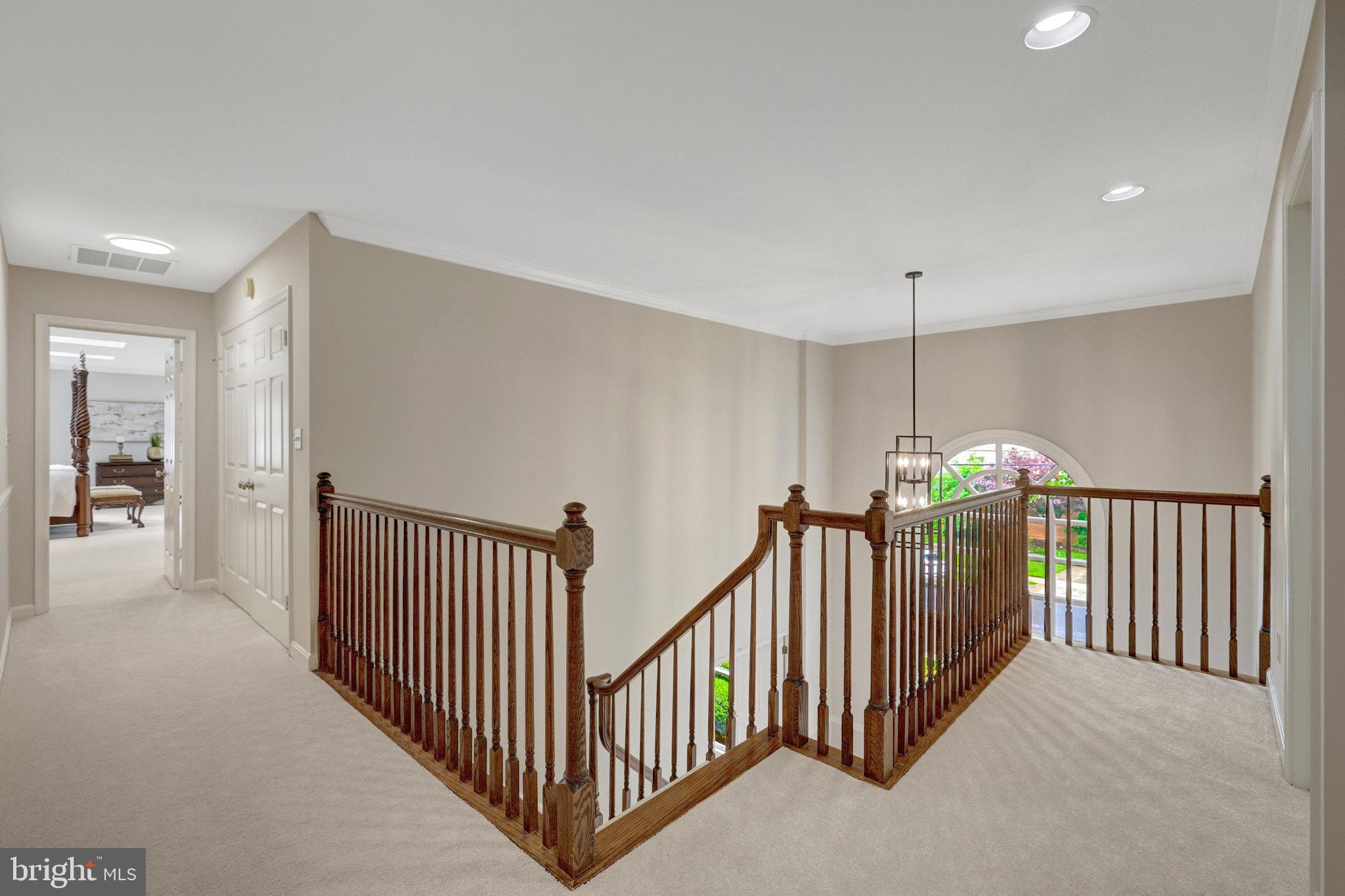 VIENNA WOODS - Residential