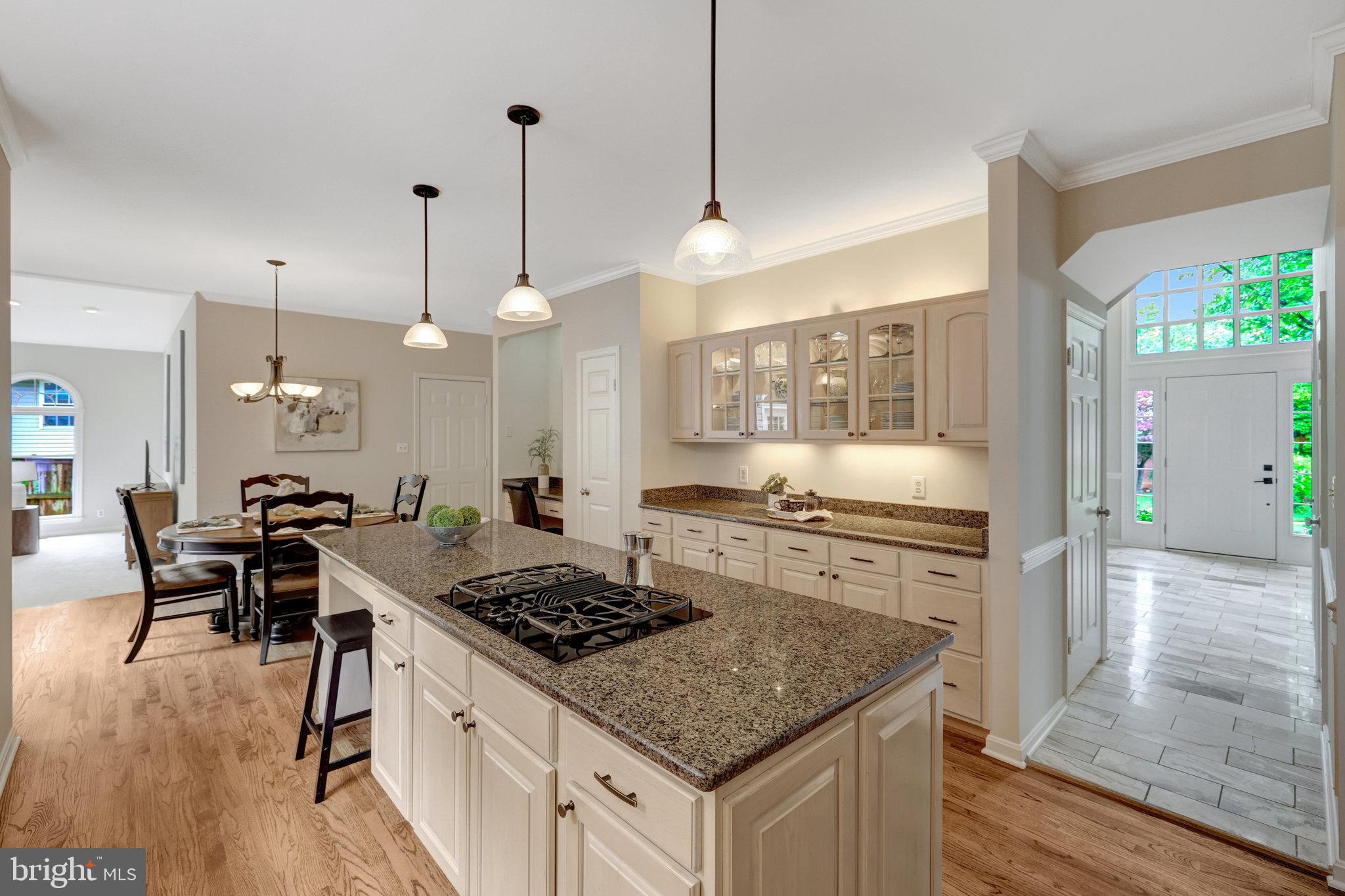 VIENNA WOODS - Residential