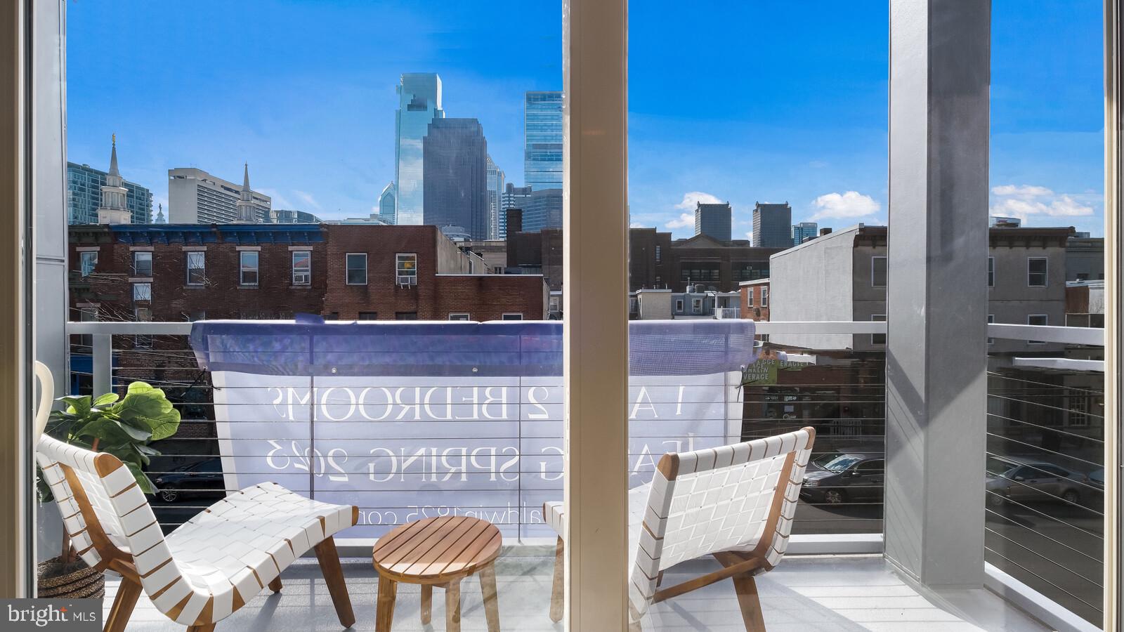 LOGAN SQUARE - Residential Lease