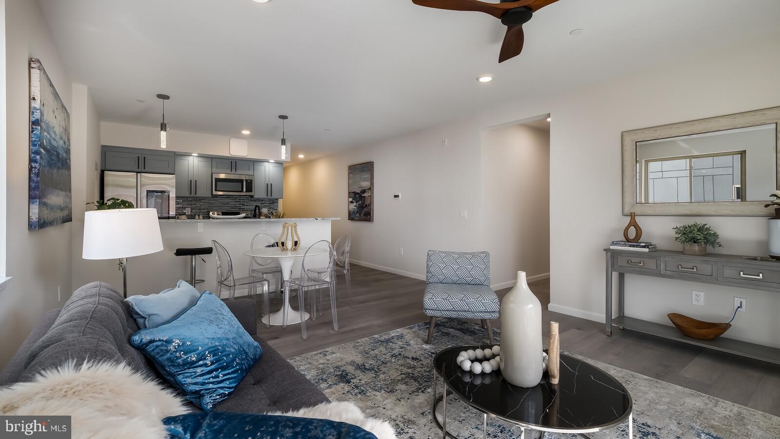 LOGAN SQUARE - Residential Lease