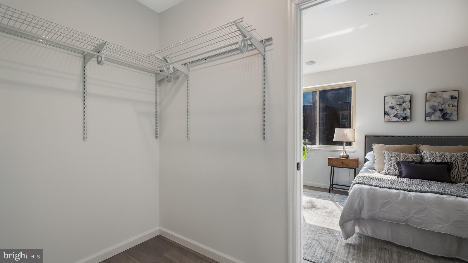 LOGAN SQUARE - Residential Lease