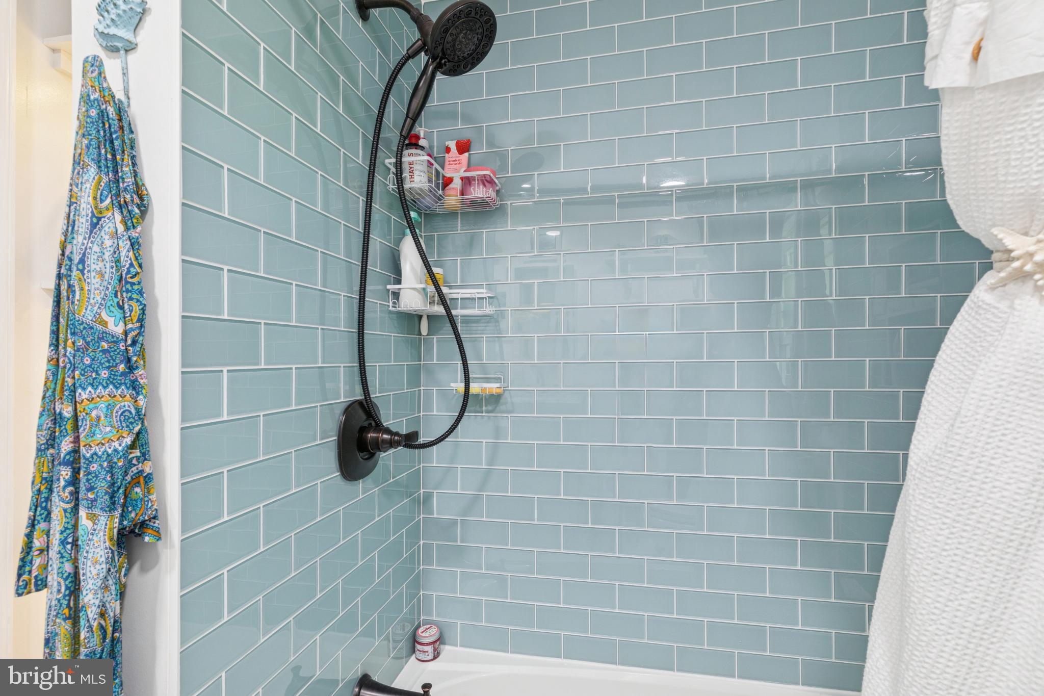 BAY CITY - Residential