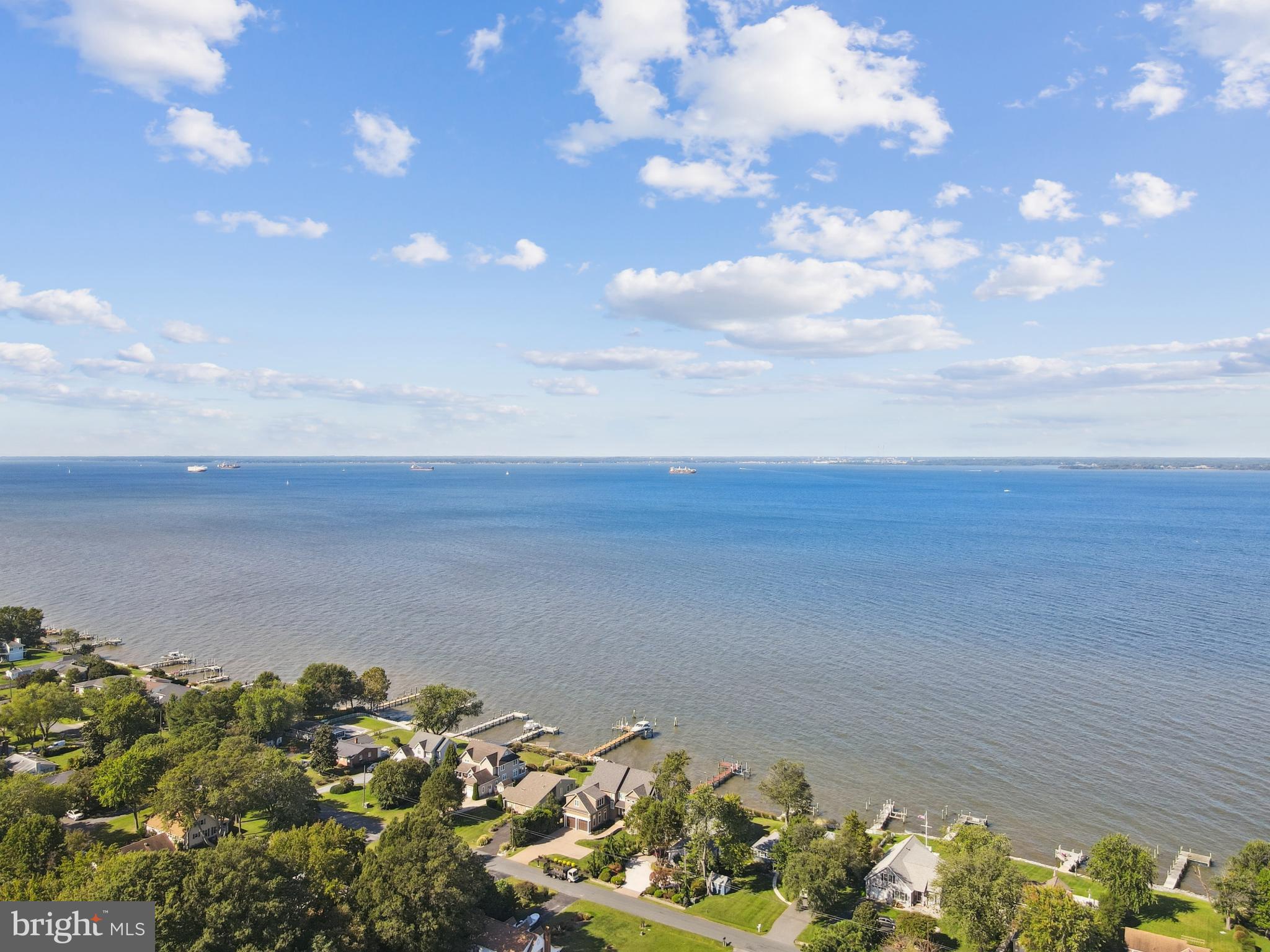 BAY CITY - Residential