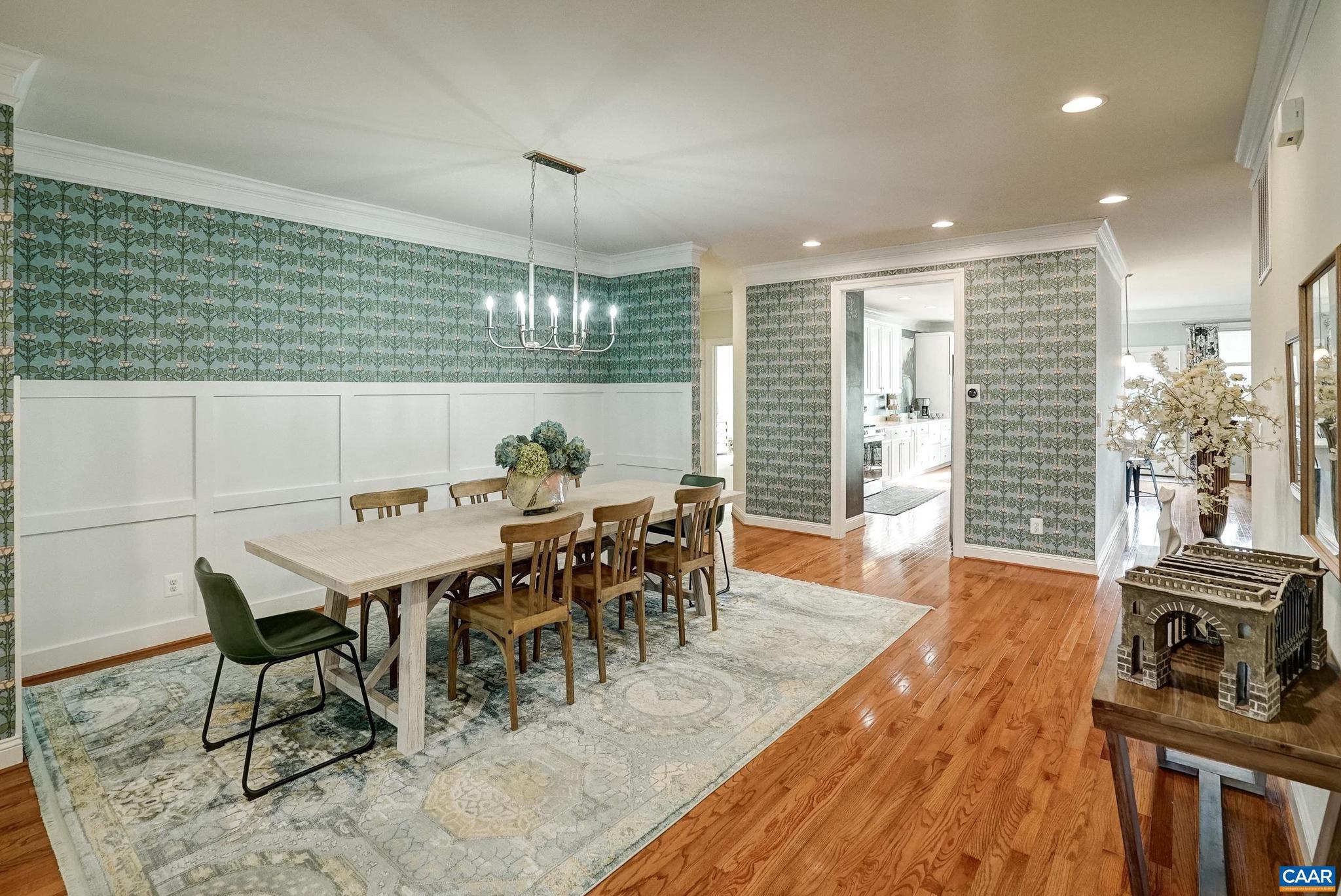 OLD TRAIL - Residential