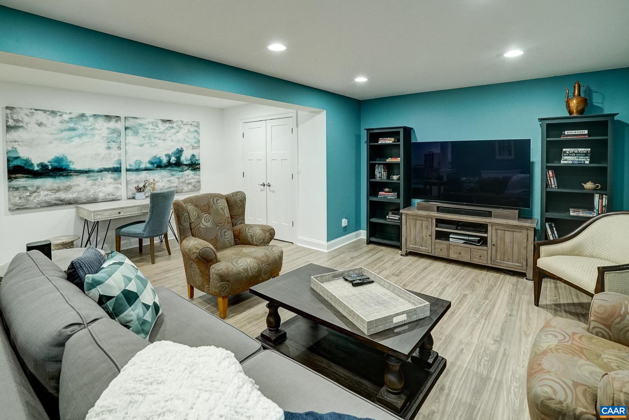 OLD TRAIL - Residential