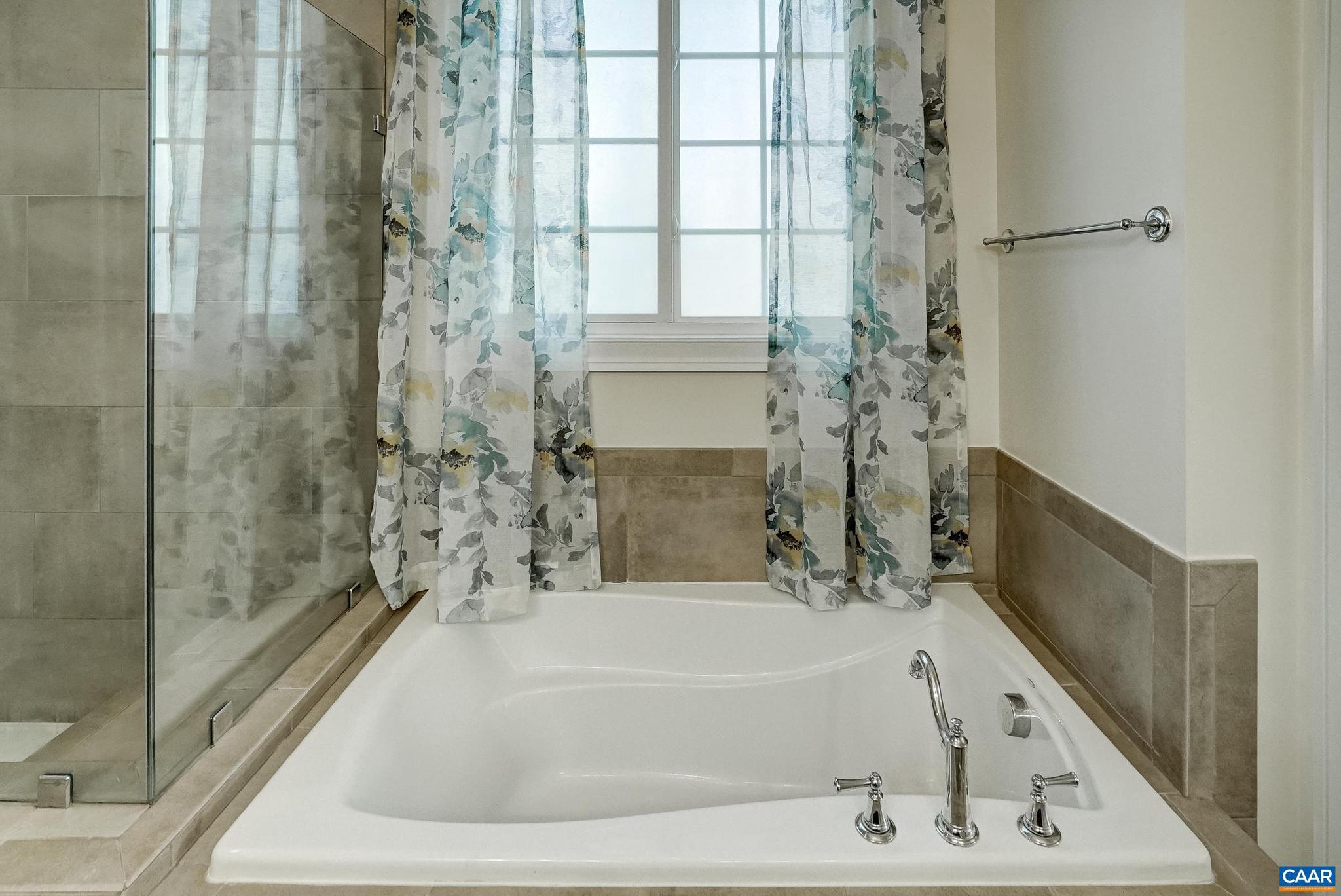 OLD TRAIL - Residential