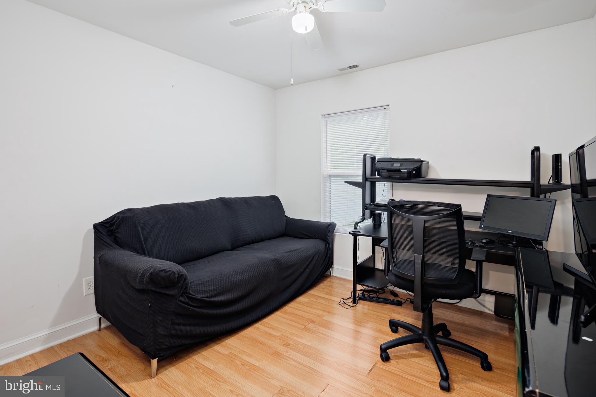 DELK MANOR - Residential