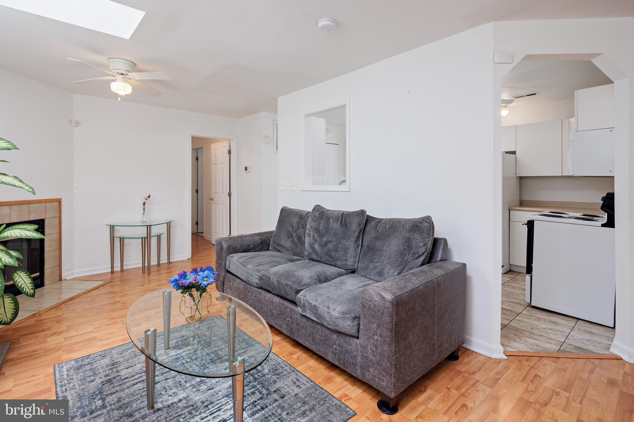 DELK MANOR - Residential