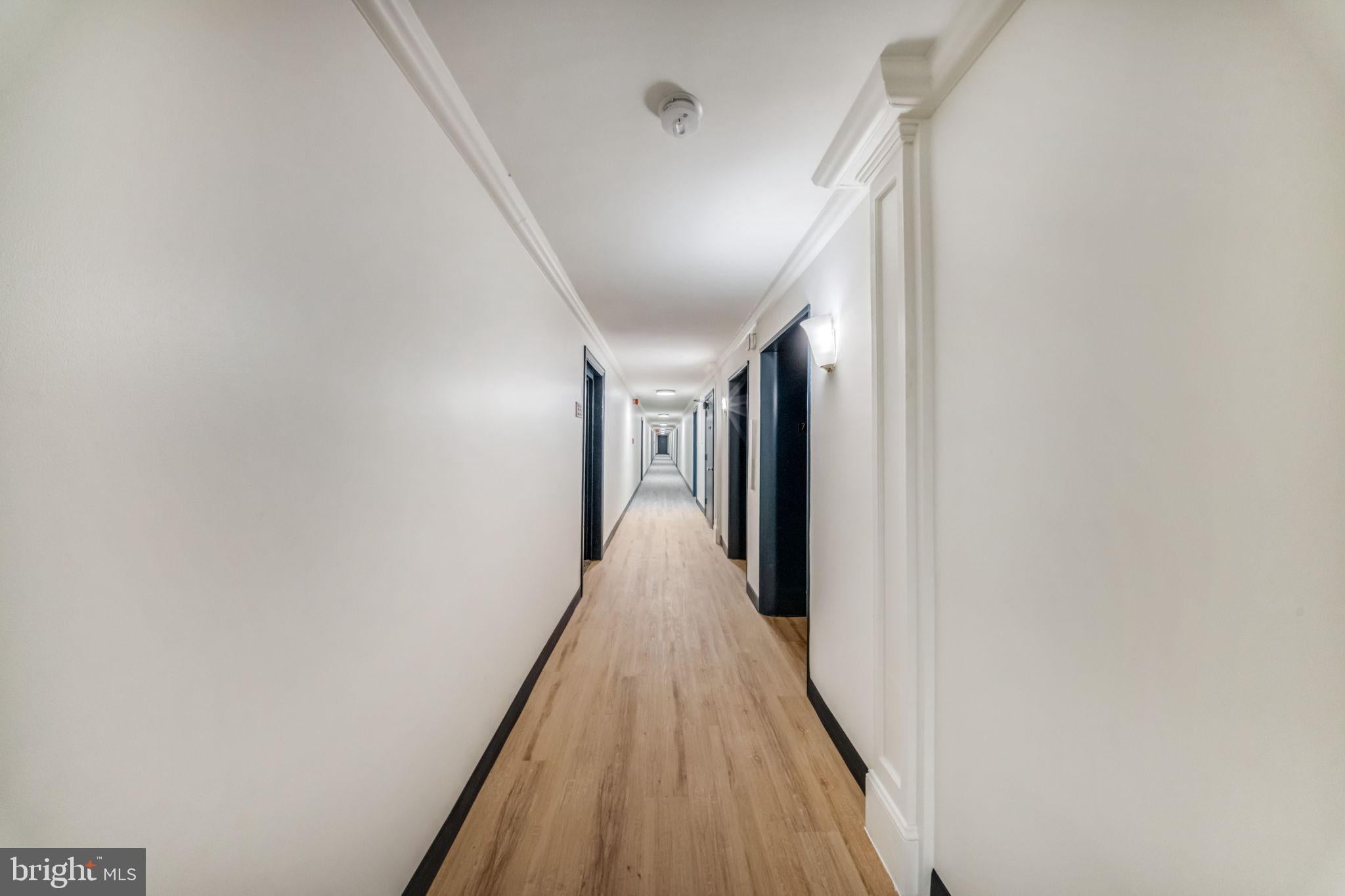 1300 ARLINGTON RIDGE 708