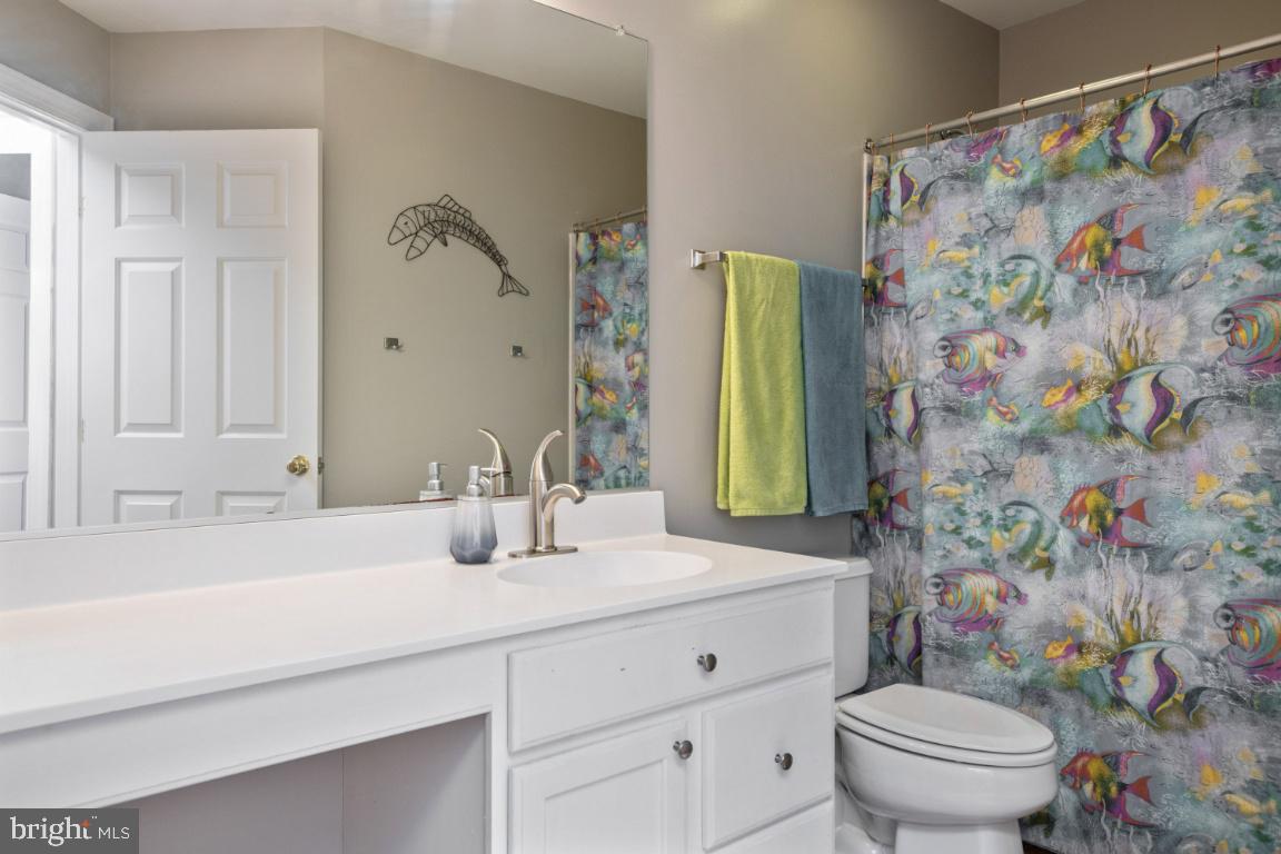 VIRGINIA OAKS - Residential