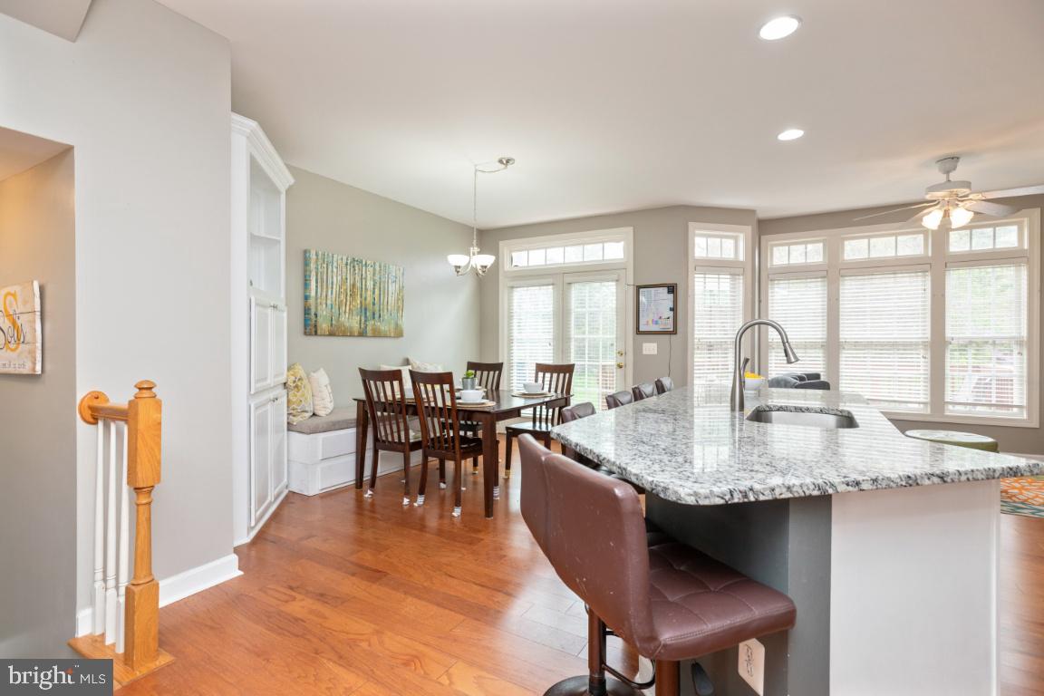 VIRGINIA OAKS - Residential